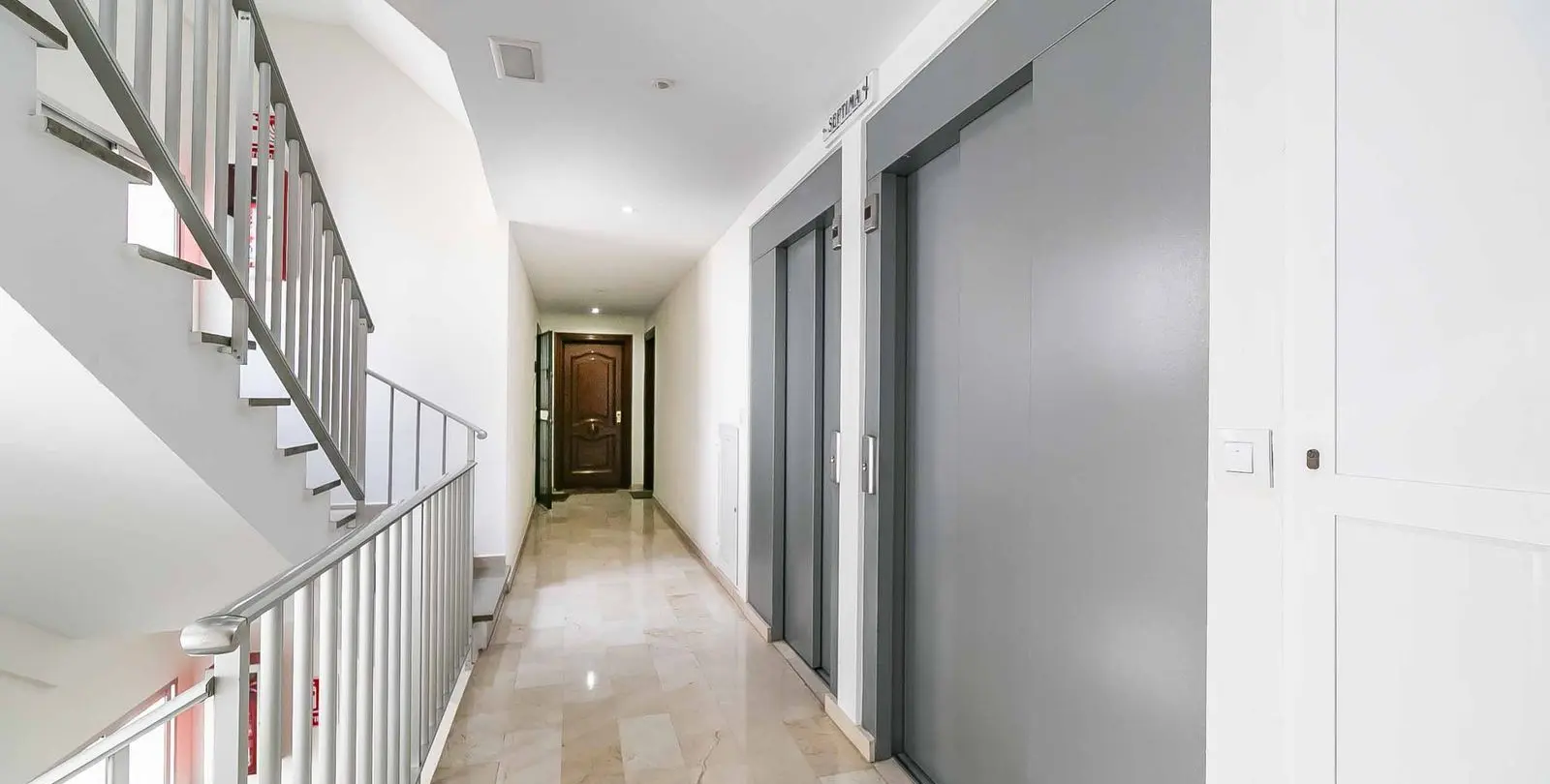 Sale of penthouse in Fuengirola 45