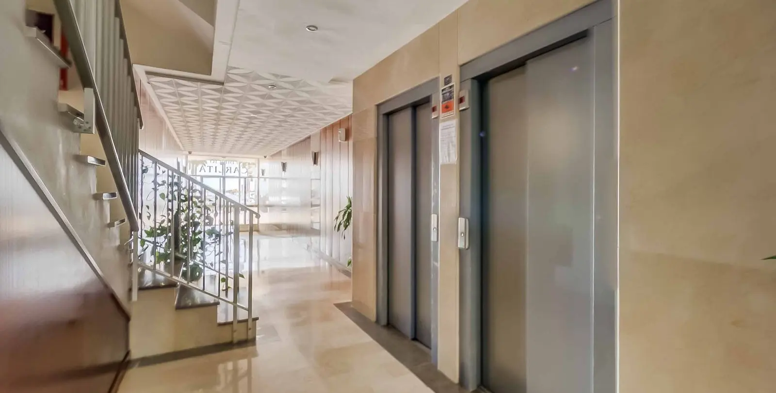 Sale of penthouse in Fuengirola 46