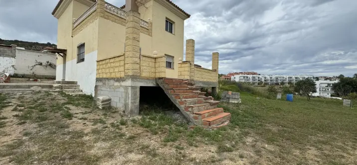 Venta de villa independiente en Sotogrande 0