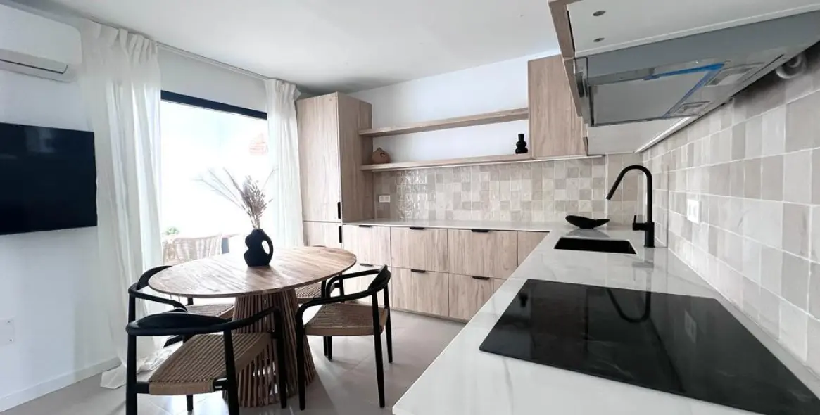 Продажа апартаментов на среднем этаже в Nueva Andalucía 11