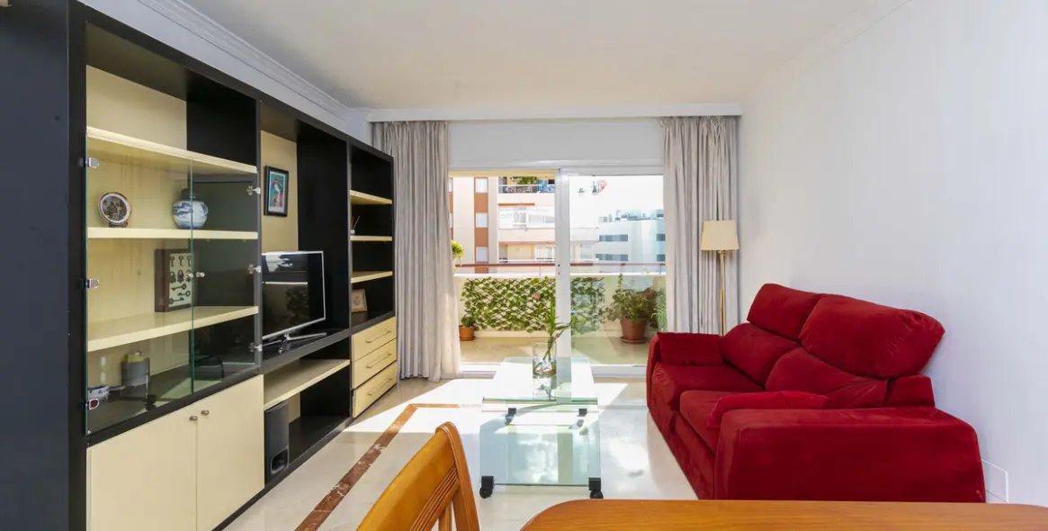 Sale of middle floor apartment in Marbella 6