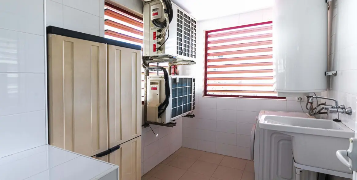 Sale of middle floor apartment in Marbella 12