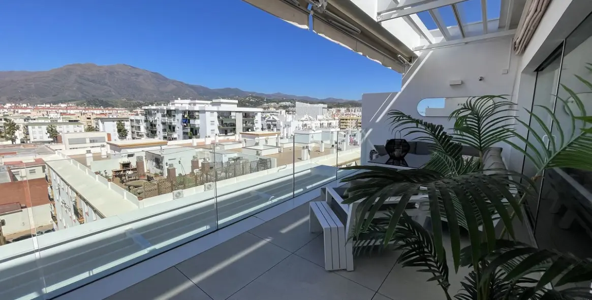 Продажа пентхауса в Estepona 31