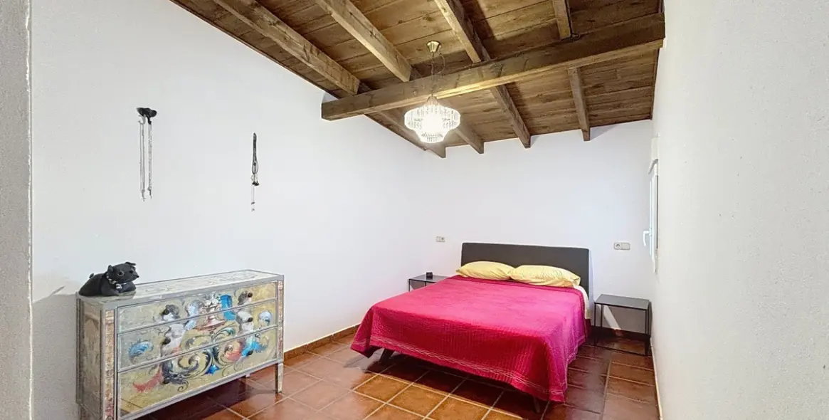 Sale of detached villa in Almayate 30