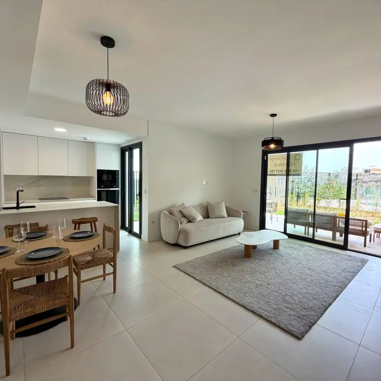 Sale of ground floor apartment in Fuengirola