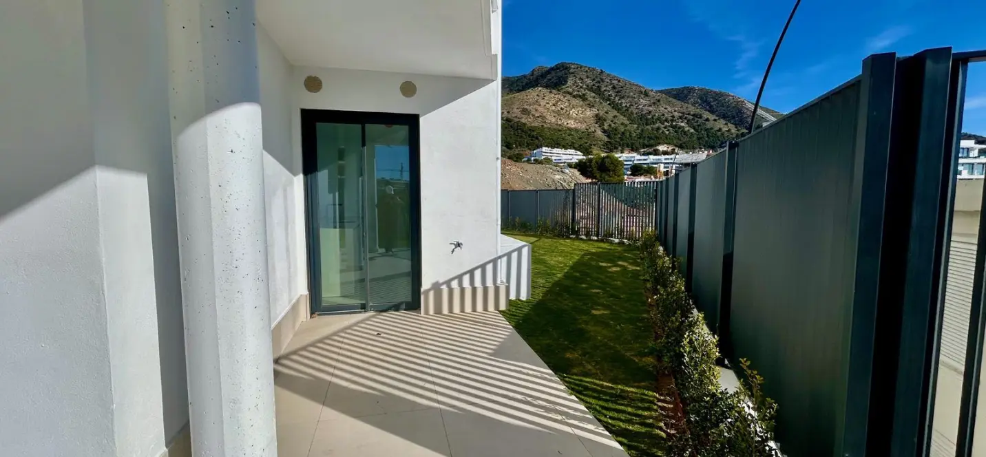 Sale of ground floor apartment in Fuengirola 3