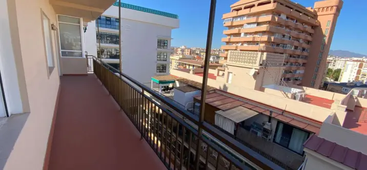 Продажа апартаментов на среднем этаже в Fuengirola 2