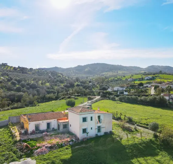 Sale of finca - cortijo in Coín