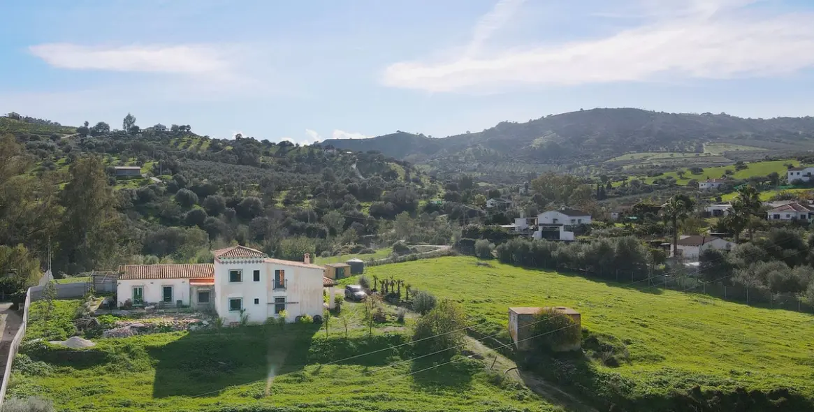 Sale of finca - cortijo in Coín 7