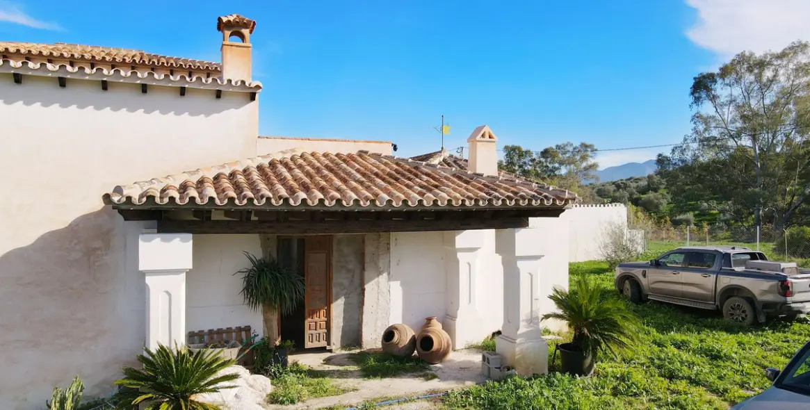 Sale of finca - cortijo in Coín 17