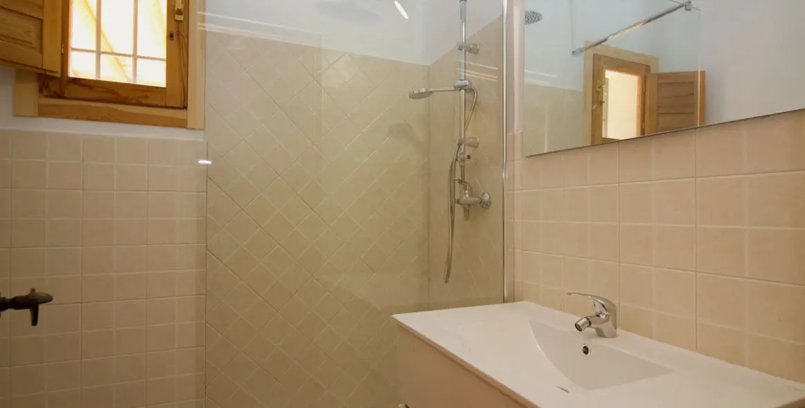 Sale of finca - cortijo in Coín 29