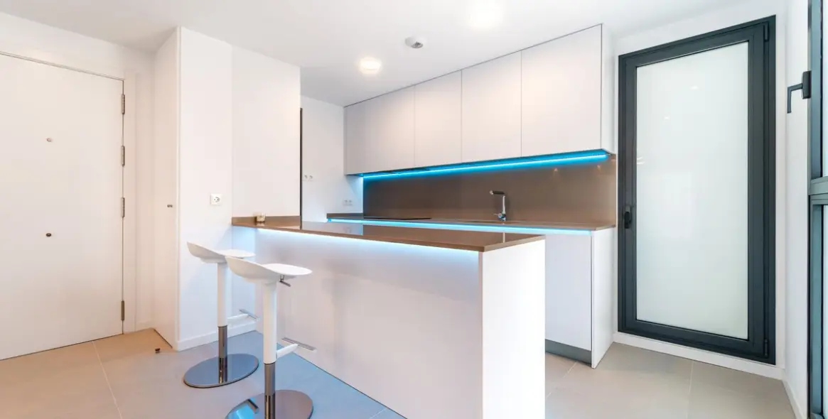 Venta de apartamento en planta media en Fuengirola 3