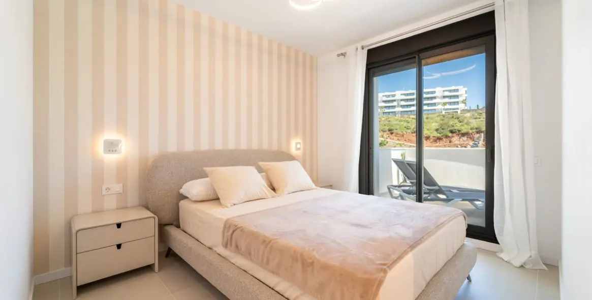Venta de apartamento en planta media en Fuengirola 4