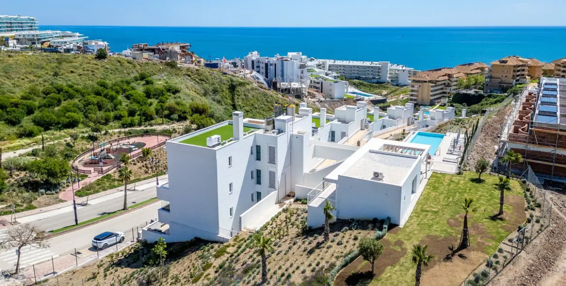 Venta de apartamento en planta media en Fuengirola 8
