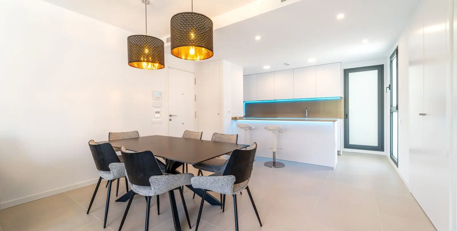 Продажа апартаментов на среднем этаже в Fuengirola 21