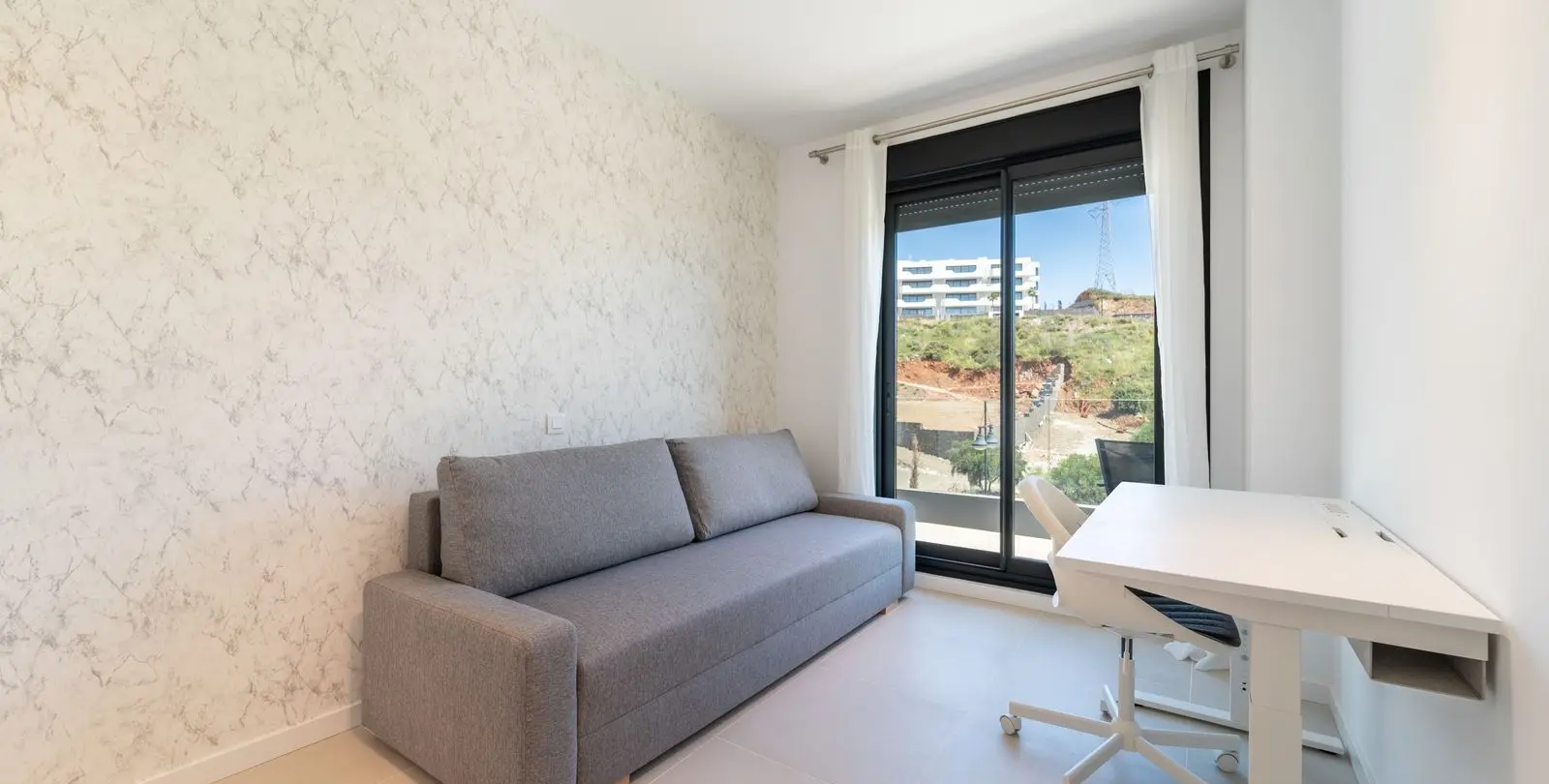 Продажа апартаментов на среднем этаже в Fuengirola 26