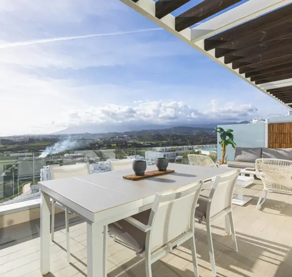 Sale of penthouse duplex in Cancelada