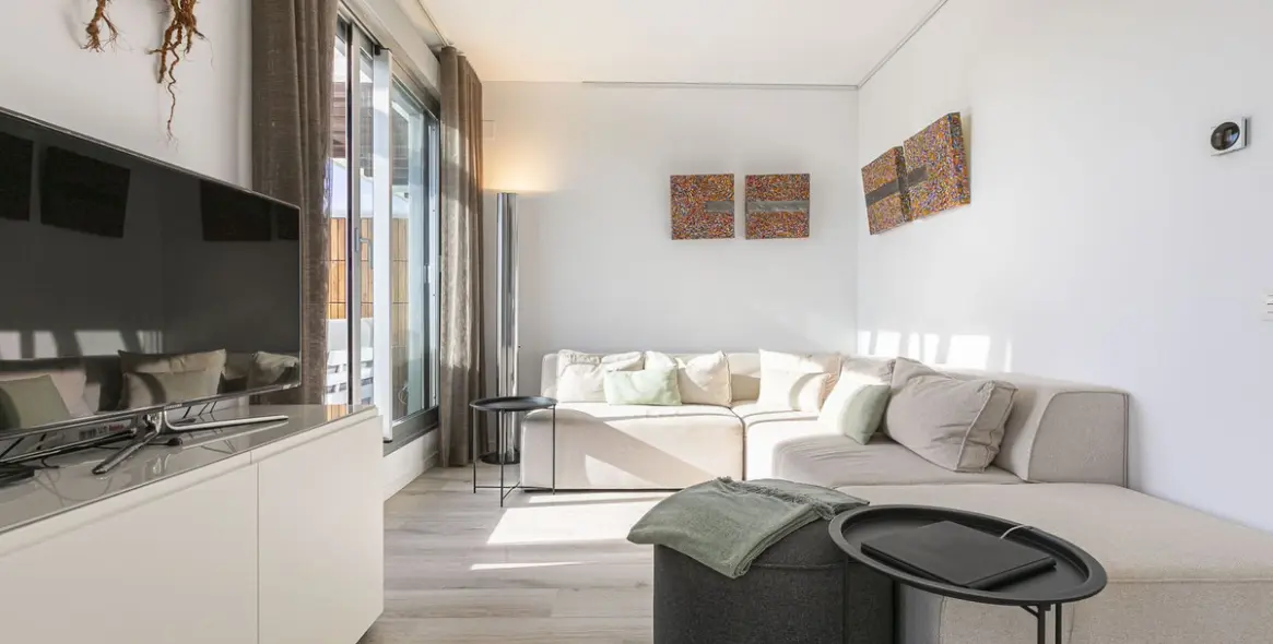 Sale of penthouse duplex in Cancelada 9