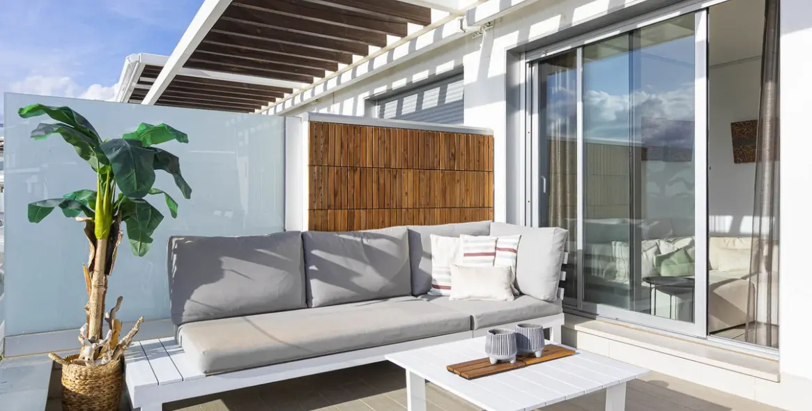 Sale of penthouse duplex in Cancelada 14