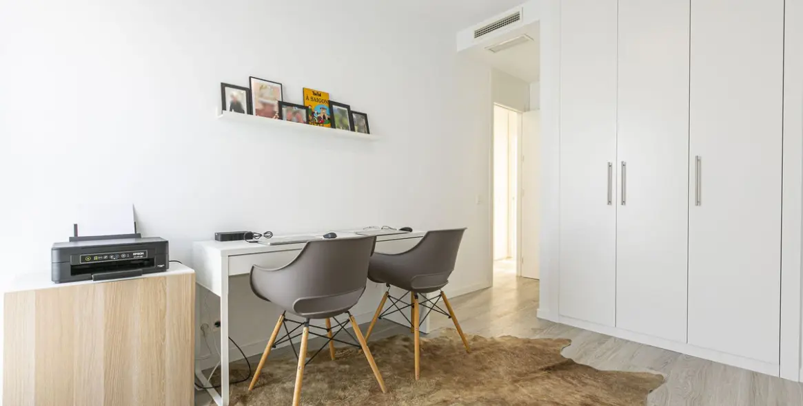 Sale of penthouse duplex in Cancelada 19