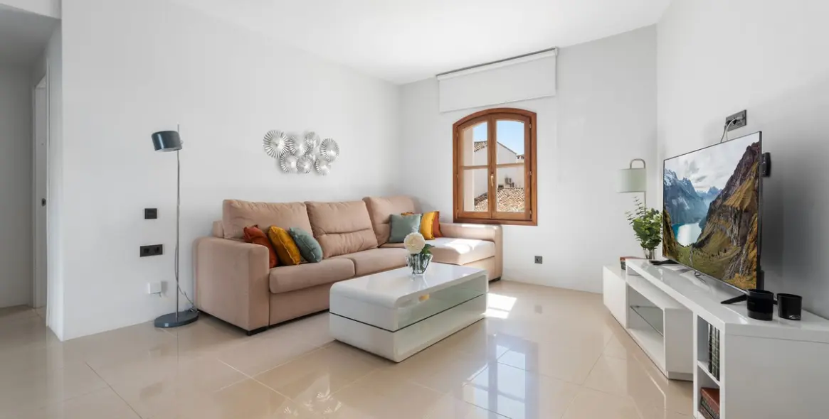 Продажа апартаментов на среднем этаже в Puerto Banús 4