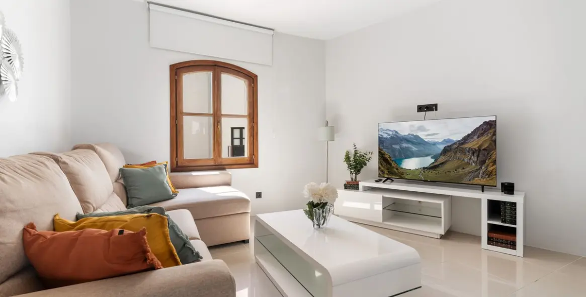 Продажа апартаментов на среднем этаже в Puerto Banús 5