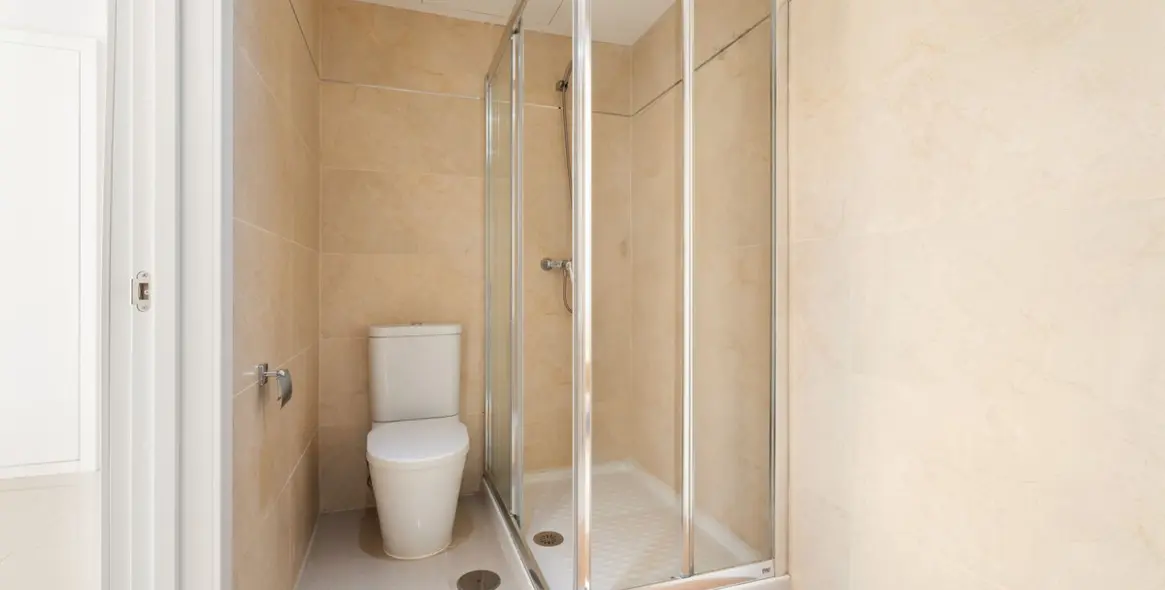 Продажа апартаментов на среднем этаже в Puerto Banús 28