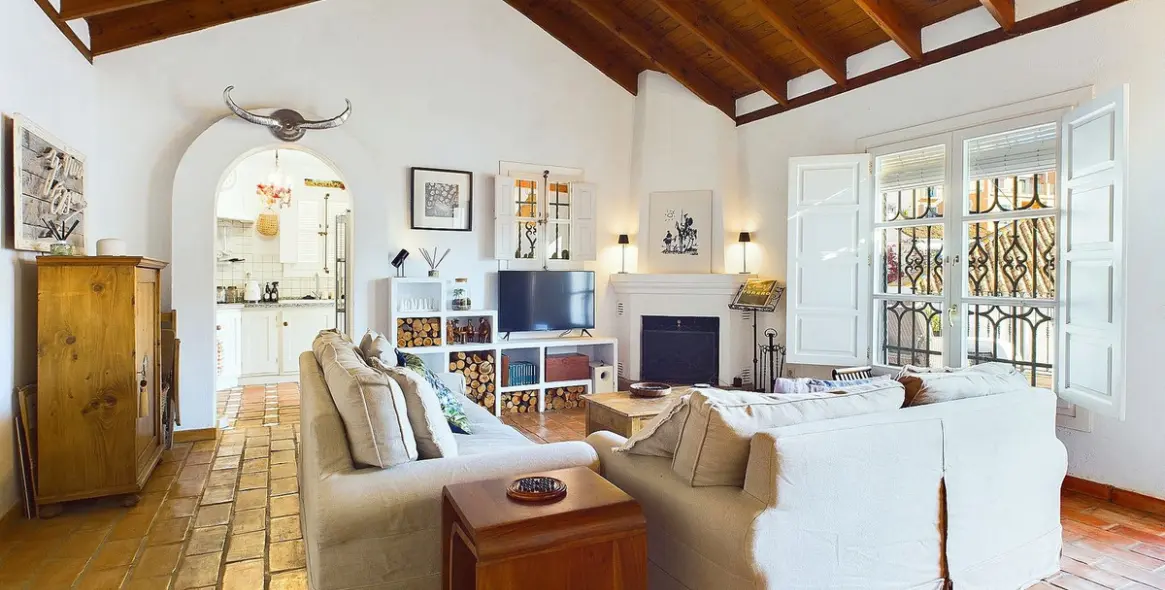 Sale of detached villa in La Heredia 2