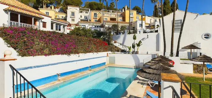 Sale of detached villa in La Heredia 2