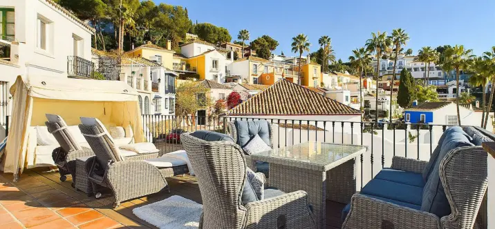 Sale of detached villa in La Heredia 3