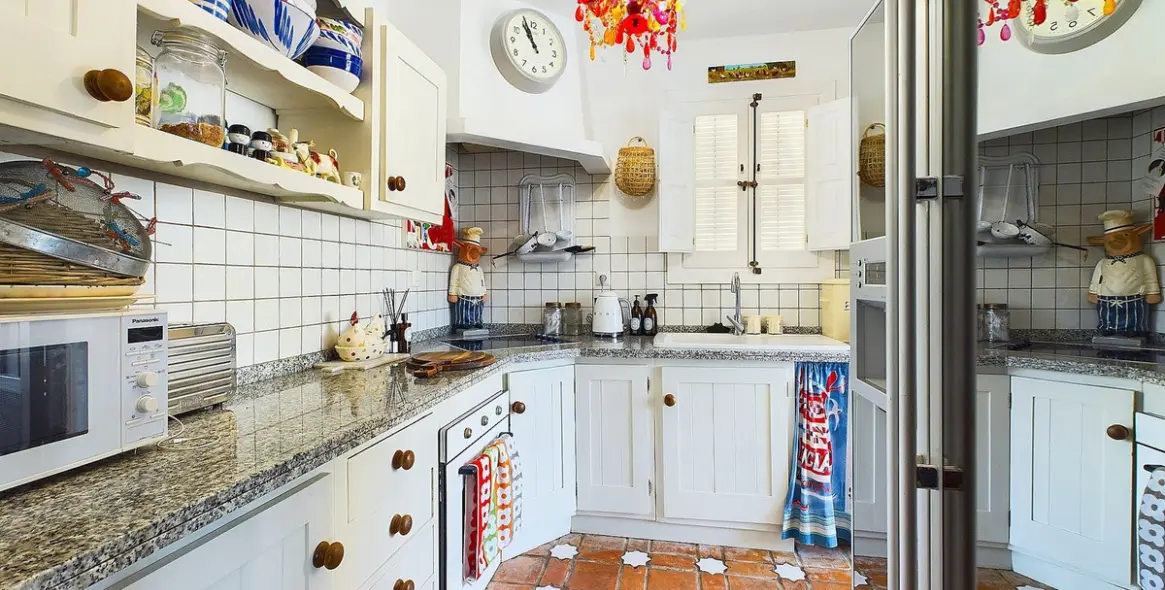 Sale of detached villa in La Heredia 13