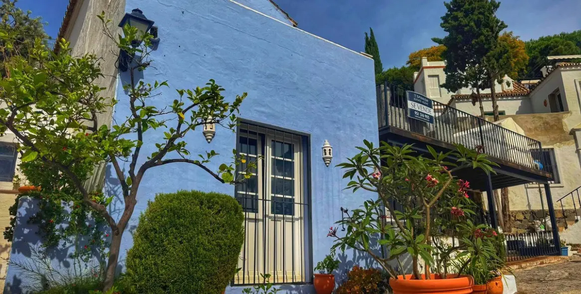 Sale of detached villa in La Heredia 14