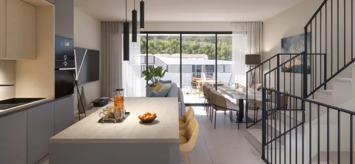 Продажа дома на две семьи в La Cala Golf 3