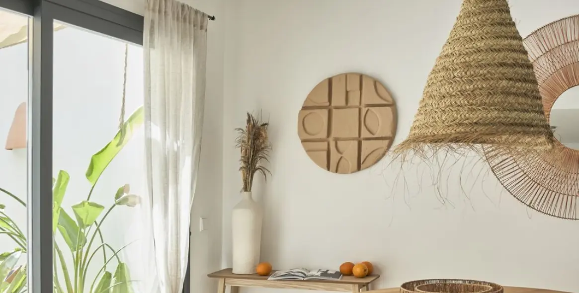 Sale of townhouse in El Paraiso 15
