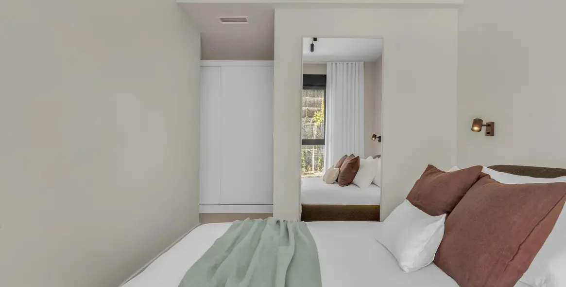 Sale of middle floor apartment in Fuengirola 19