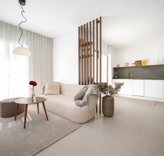 Sale of middle floor apartment in Benahavís