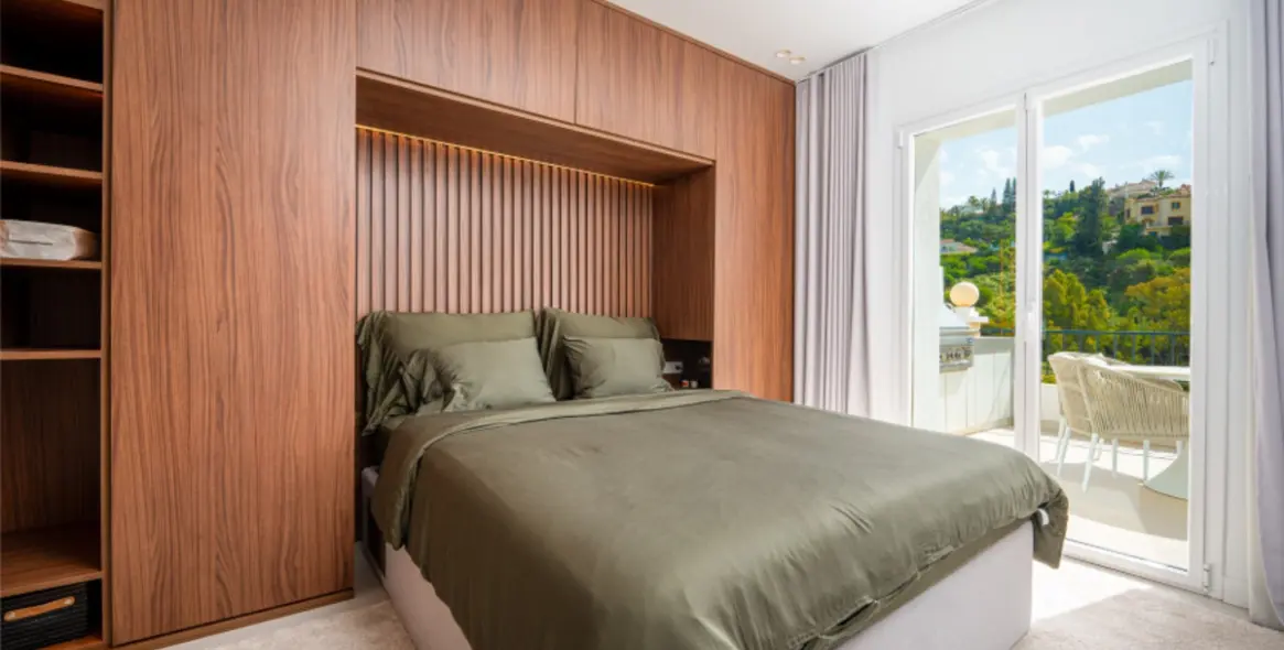 Продажа апартаментов на среднем этаже в Benahavís 13