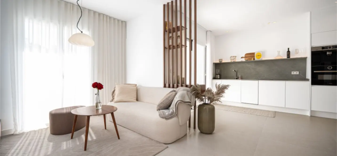 Sale of middle floor apartment in Benahavís 3