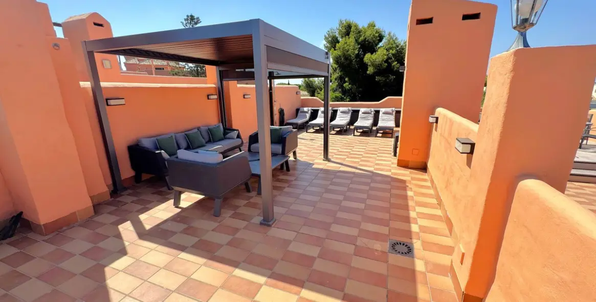 Продажа таунхауса в Artola 12