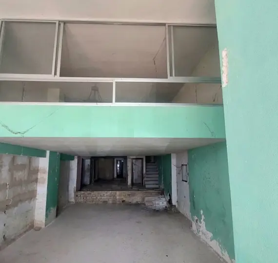 Venta de local comercial en Los Boliches