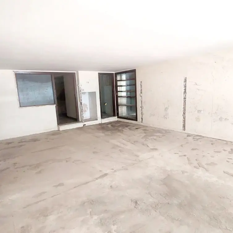 Sale of commercial premises in Los Boliches