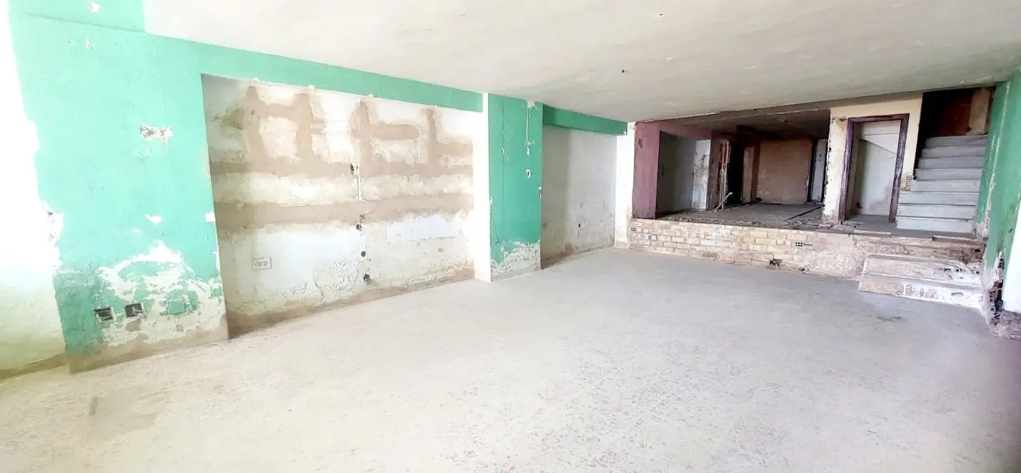 Sale of commercial premises in Los Boliches 4