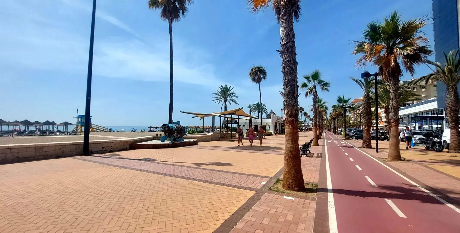 Sale of commercial premises in Los Boliches 7
