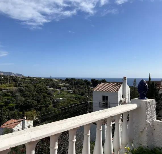 Oтдельно стоящая вилла R4940683