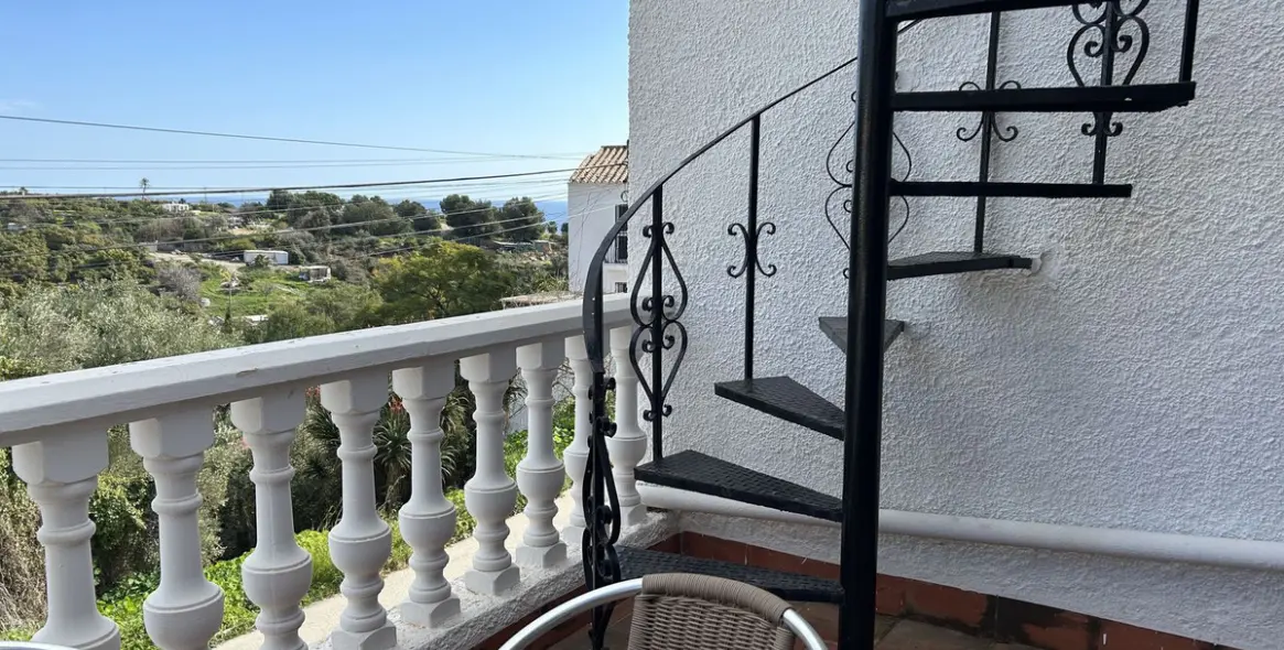 Продажа  отдельно стоящей виллы в Costa del Sol East 4