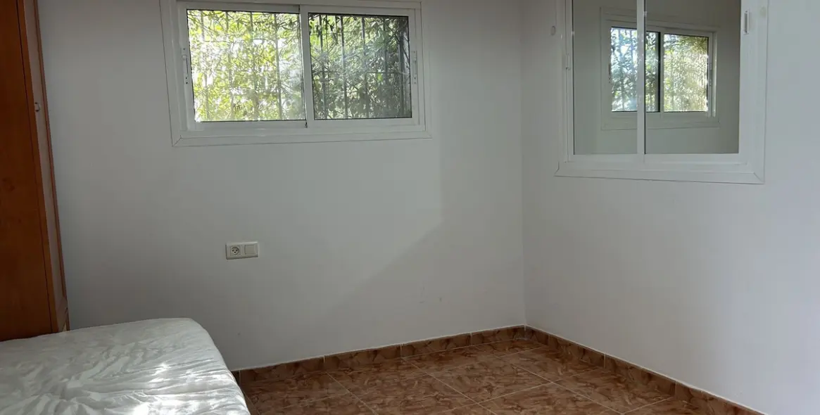 Sale of detached villa in Nerja 17