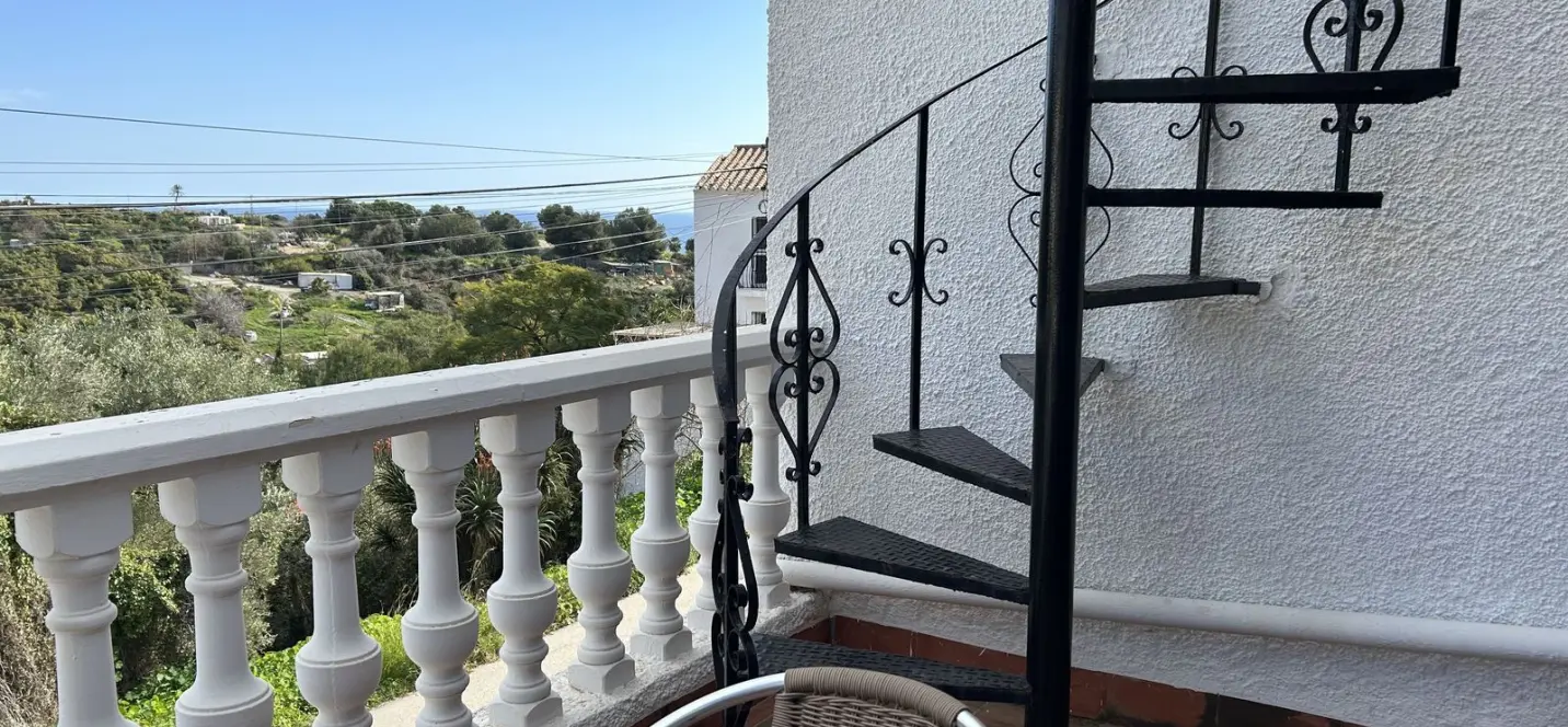 Sale of detached villa in Nerja 3