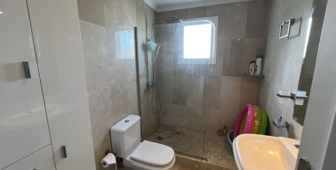 Продажа таунхауса в El Paraiso 13