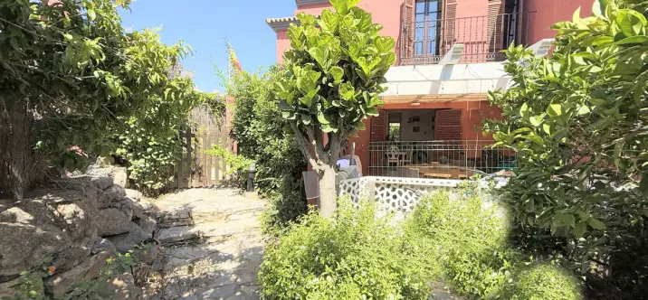 Продажа таунхауса в Estepona 0