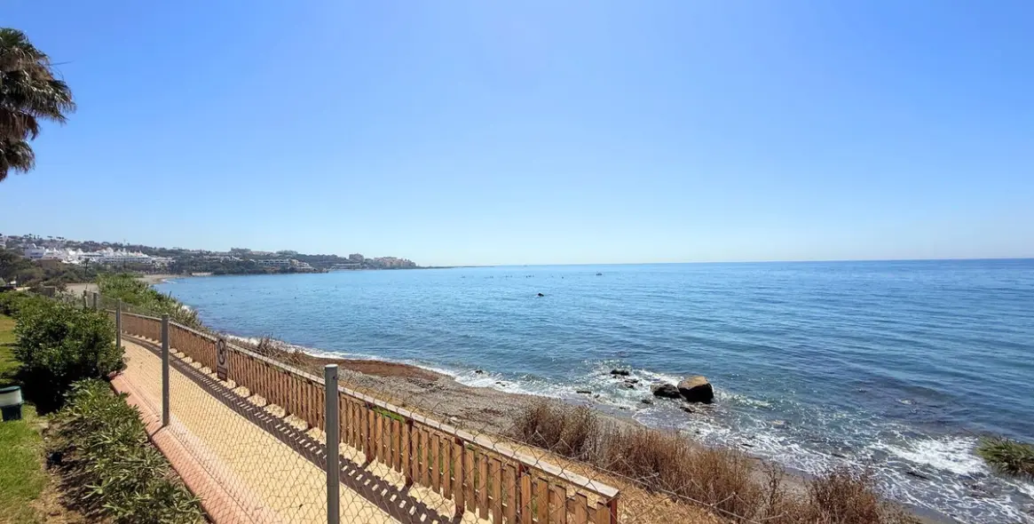 Продажа таунхауса в Estepona 5